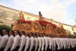 Domingos de Mayo de Priego de Córdoba Hermandad de la Columna