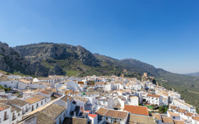 Bezoek Zuheros in de Sierra Subbetica, een van de mooiste dorpjes van Spanje